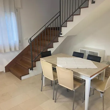 Lana Apartment *
